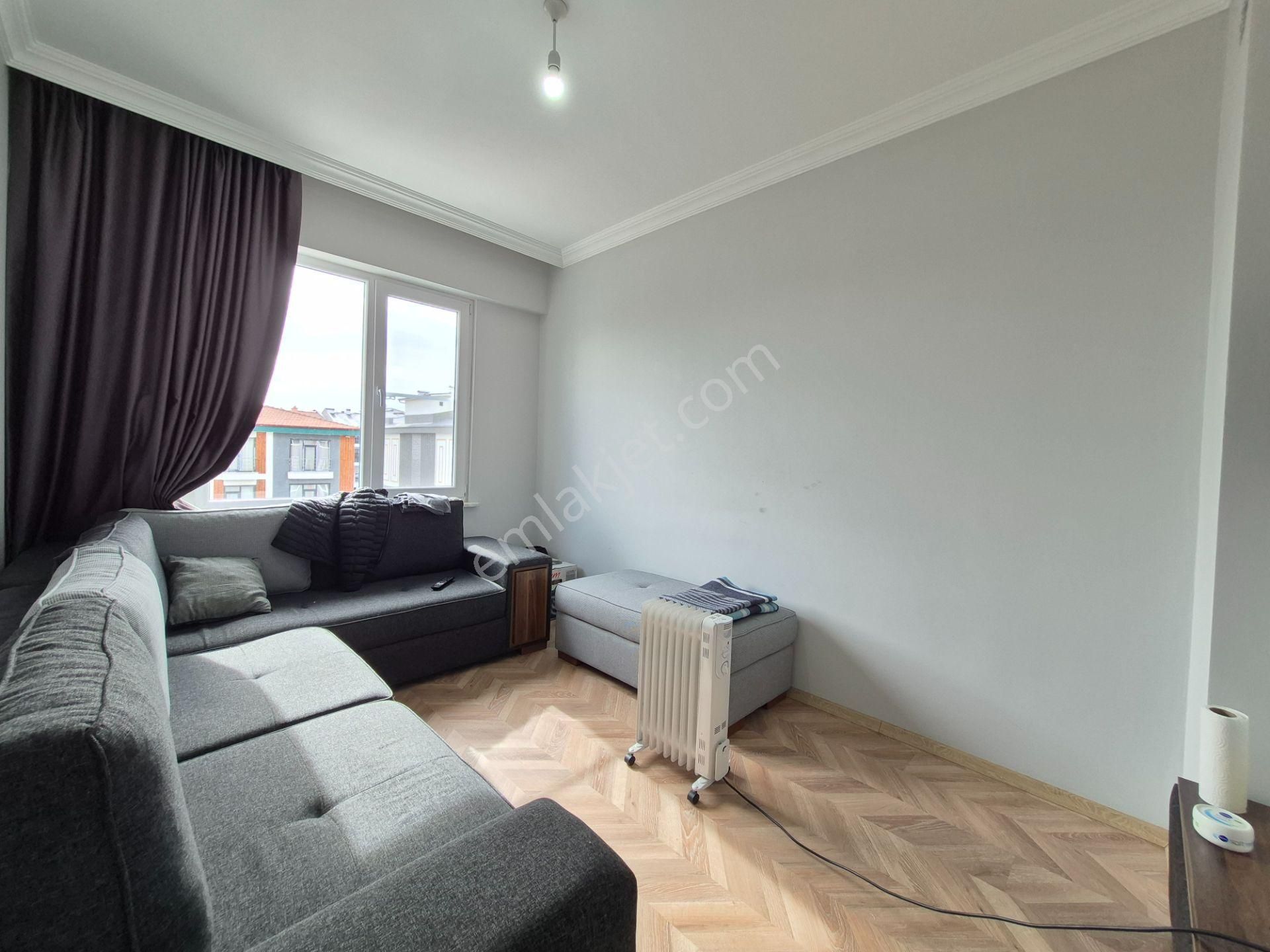 Selahaddin Eyyubi Mah. İşyapar Gayrimenkulden Site İçi Ara Kat 2+1 Daire - Görsel 4