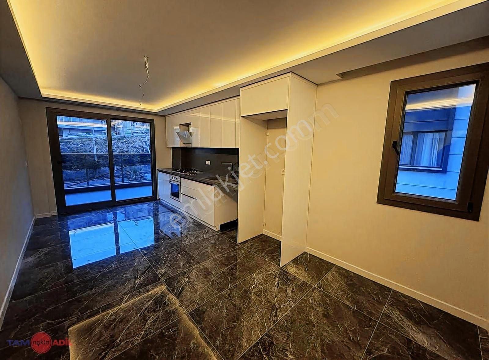 Fatih Mahallesi 3+1 Ebeveyn Banyolu Ultra Lüks Geniş Daire - Görsel 12