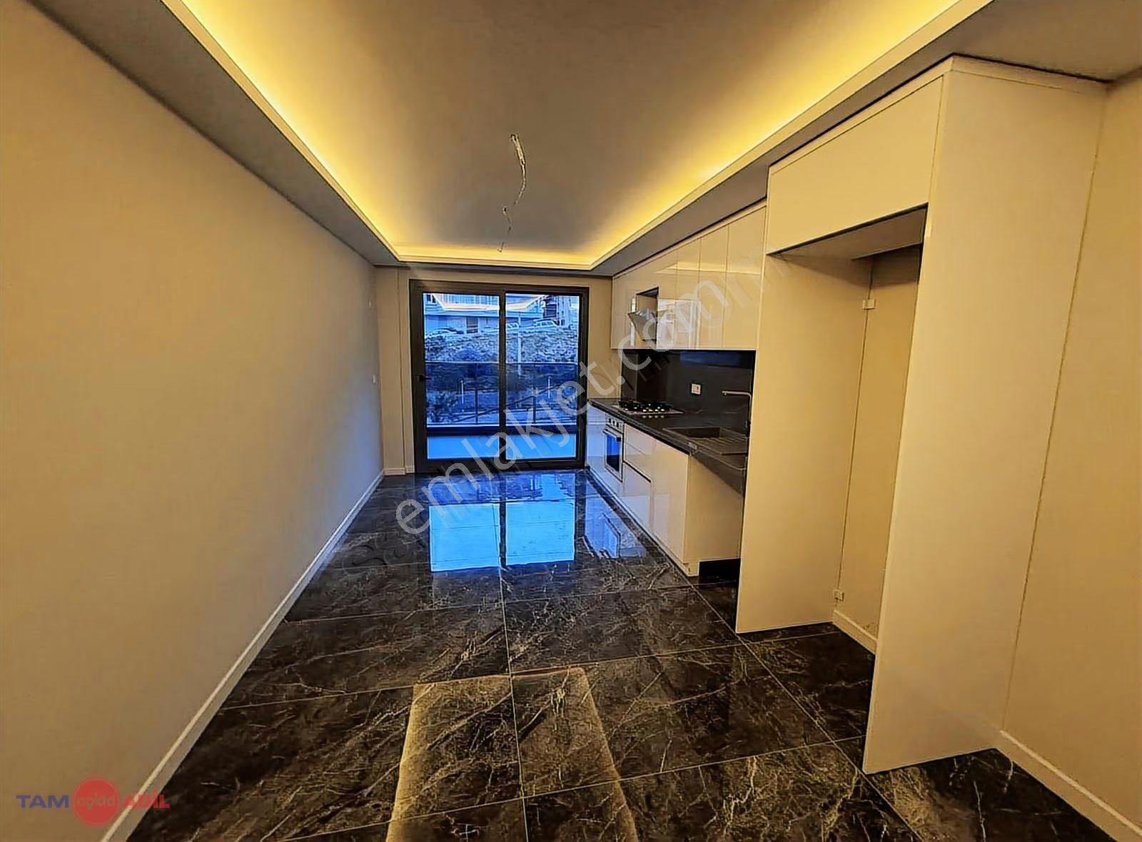 Fatih Mahallesi 3+1 Ebeveyn Banyolu Ultra Lüks Geniş Daire - Görsel 3