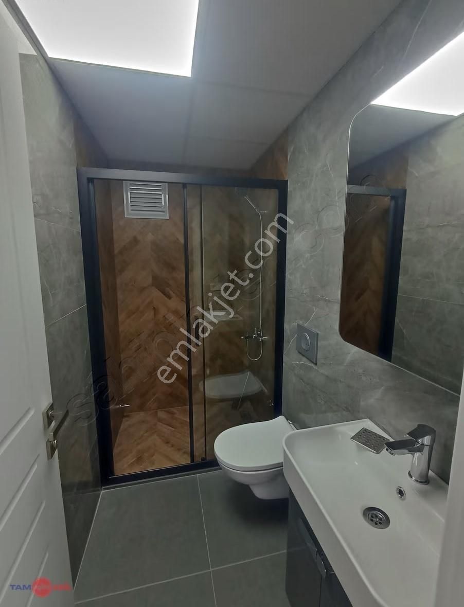 Fatih Mahallesi 3+1 Ebeveyn Banyolu Ultra Lüks Geniş Daire - Görsel 23