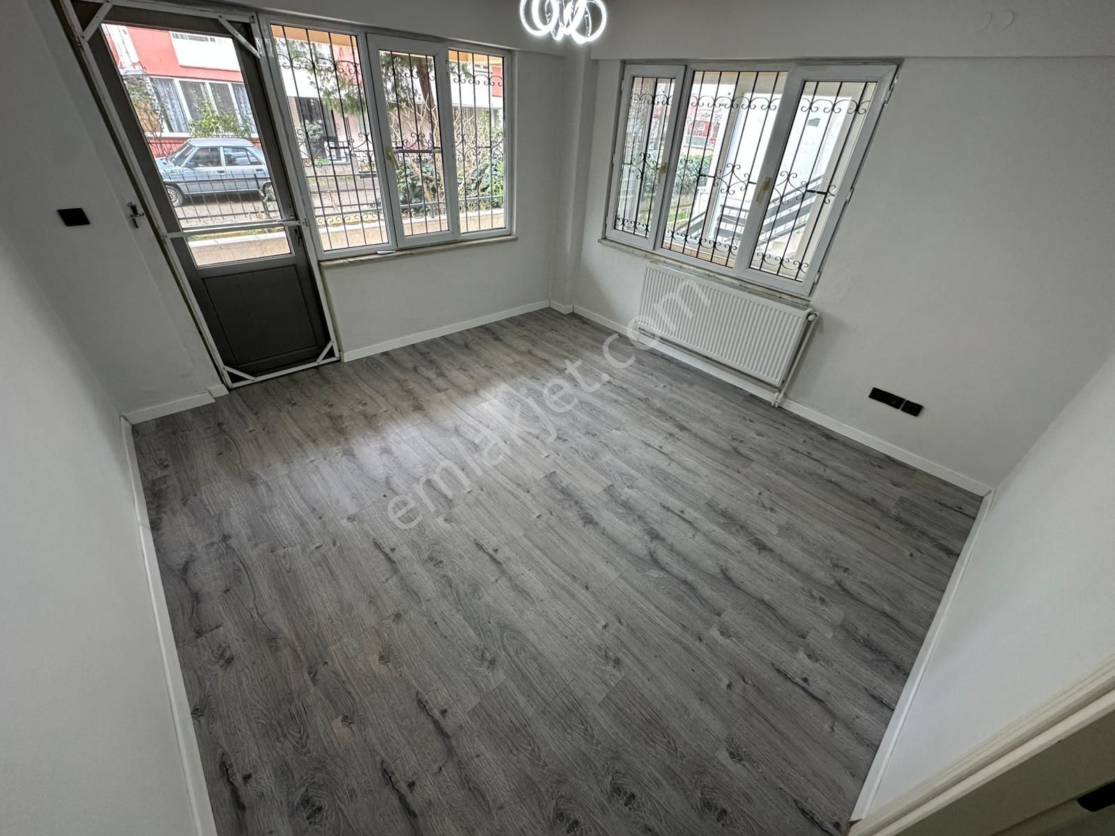 Dora,dan Akçay Da Ayrı Mutfak & Denize 100 M 2+1 Ön Cephe Daire - Görsel 9