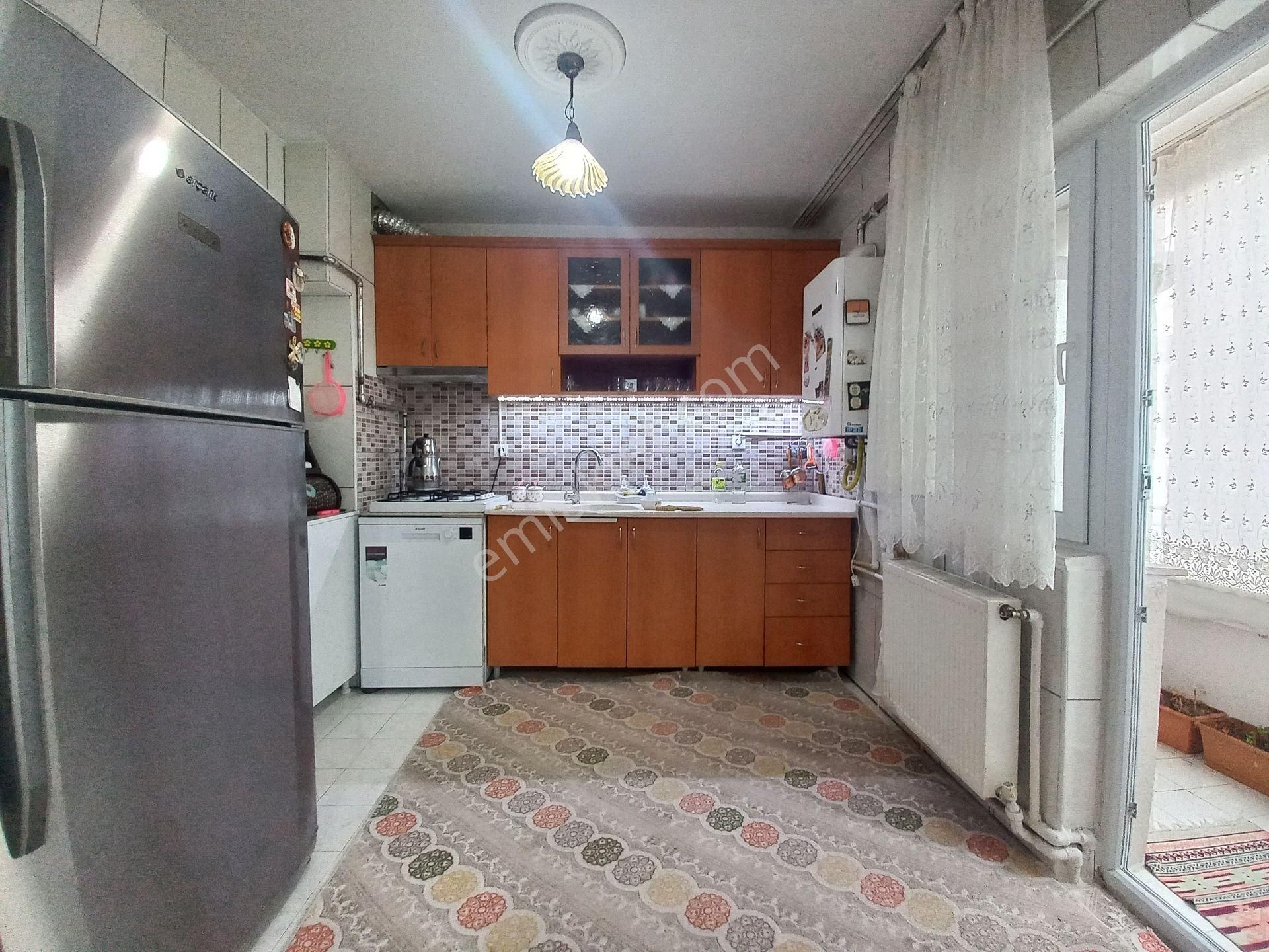 Kalecik Emlak'tan Merkez Mah.2.kat-ara Kat,3+1,110m²,güney,manzara - Görsel 2