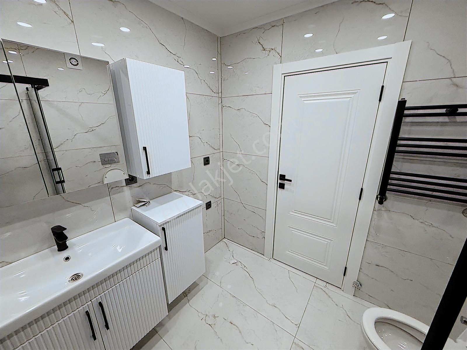 █ Konfor █ Adatepe Sahilde Marmaraya Yakın 1. Kat Balkonlu 3+1 - Görsel 15