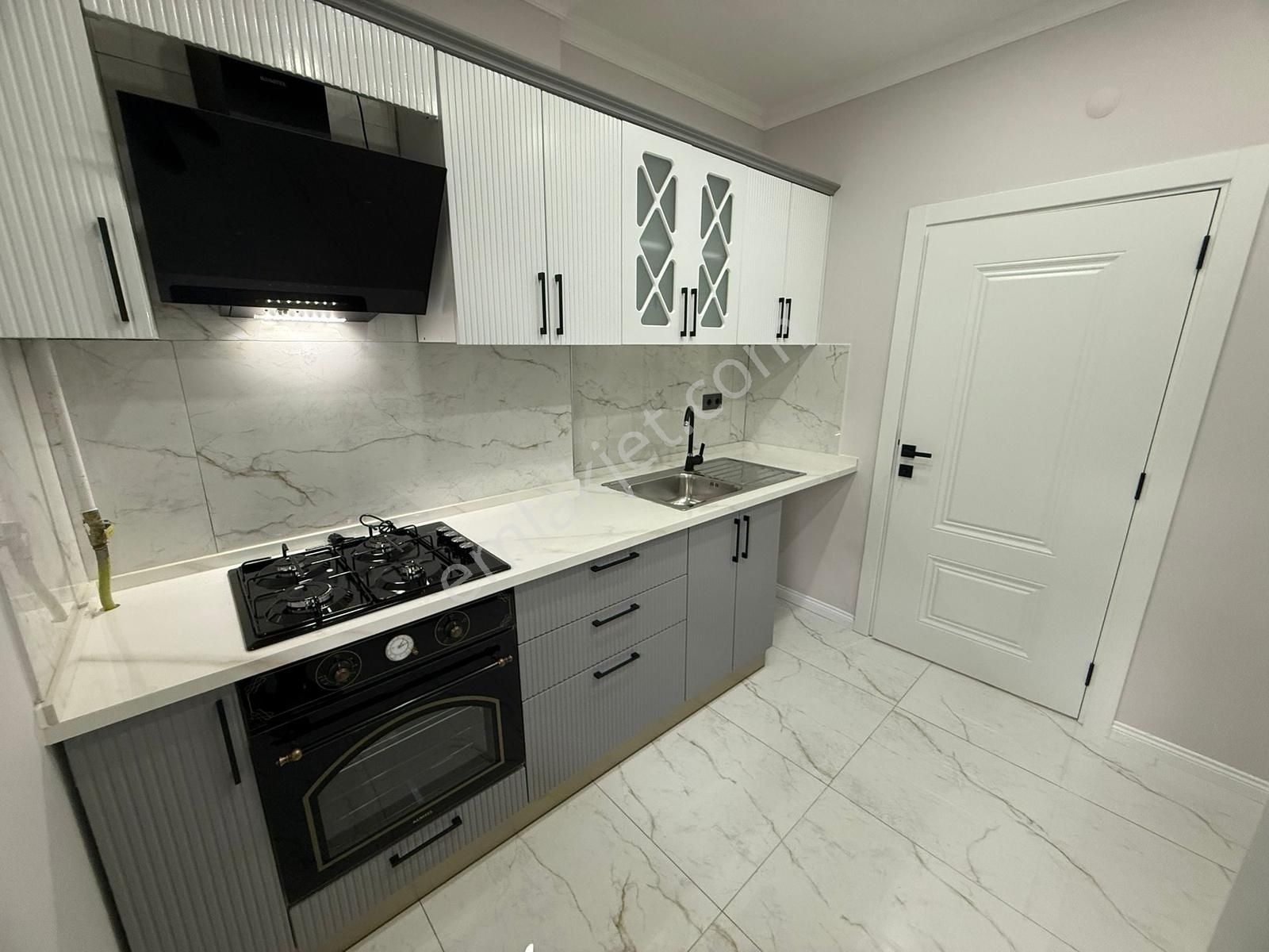 █ Konfor █ Adatepe Sahilde Marmaraya Yakın 1. Kat Balkonlu 3+1 - Görsel 12