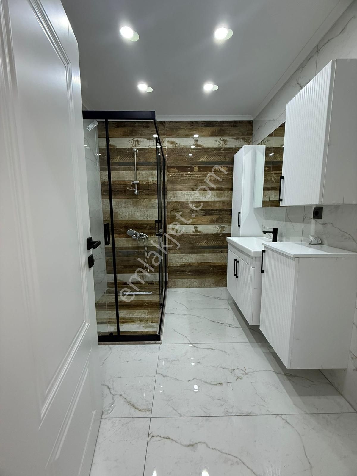 █ Konfor █ Adatepe Sahilde Marmaraya Yakın 1. Kat Balkonlu 3+1 - Görsel 24