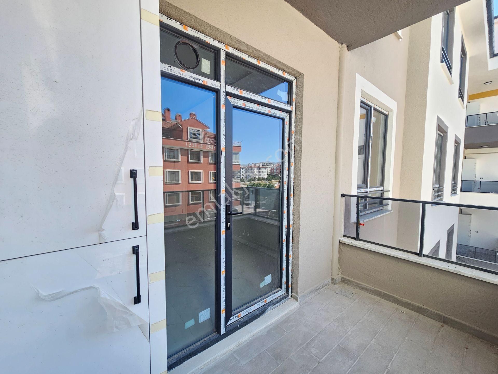 Akşemsettin Mahallesinde İşyapar Gayrimenkul’den Site İçi 3+1 Lüks Sıfır Satılık Daireler - Görsel 16