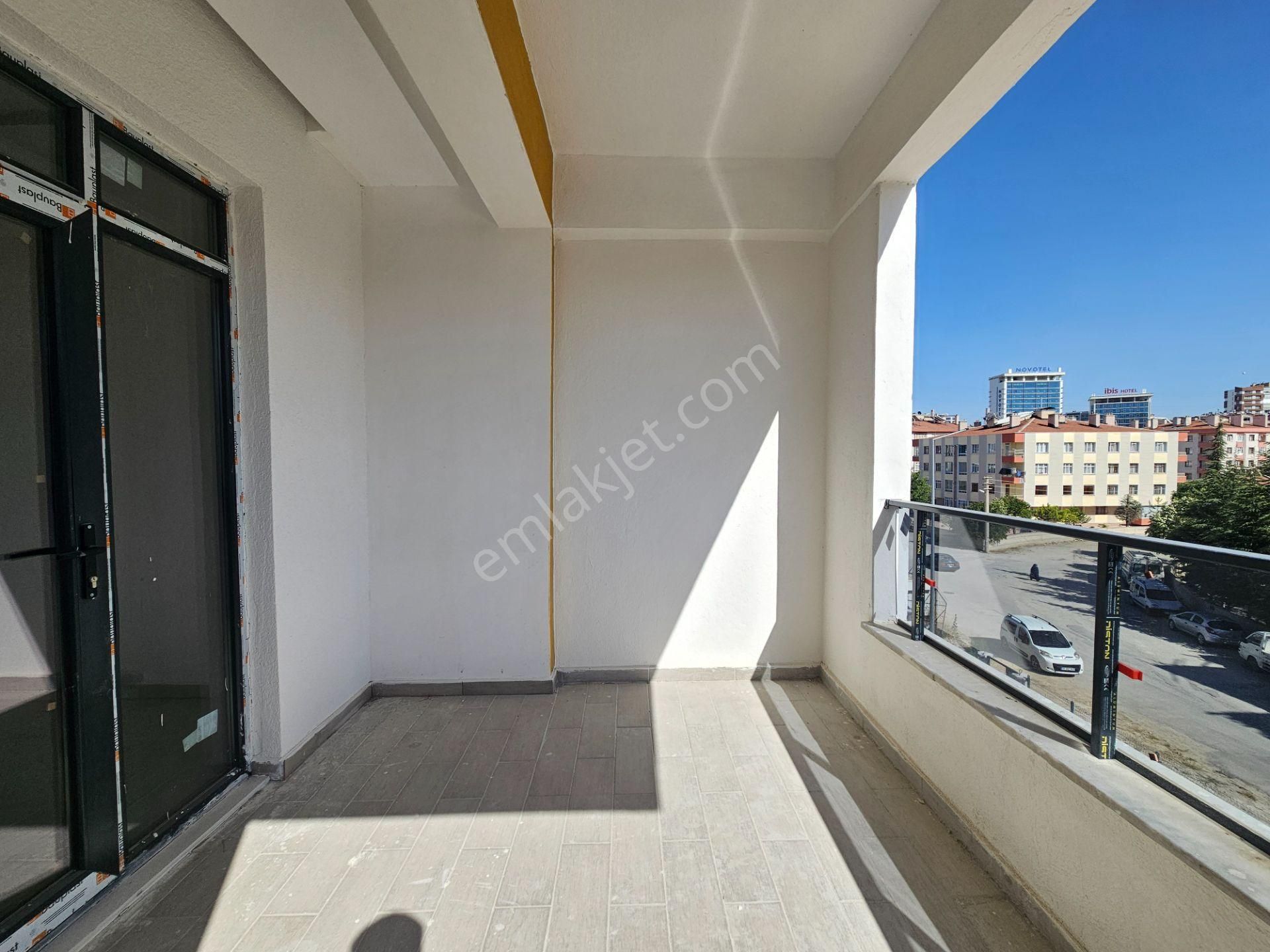 Akşemsettin Mahallesinde İşyapar Gayrimenkul’den Site İçi 3+1 Lüks Sıfır Satılık Daireler - Görsel 27