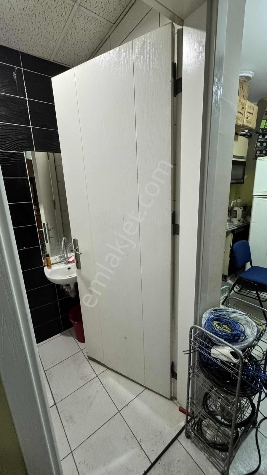 Şefikcan Cıvarı Meram Alavardı Mh Satılık Depolu Dükkan 200 M2 - Görsel 4