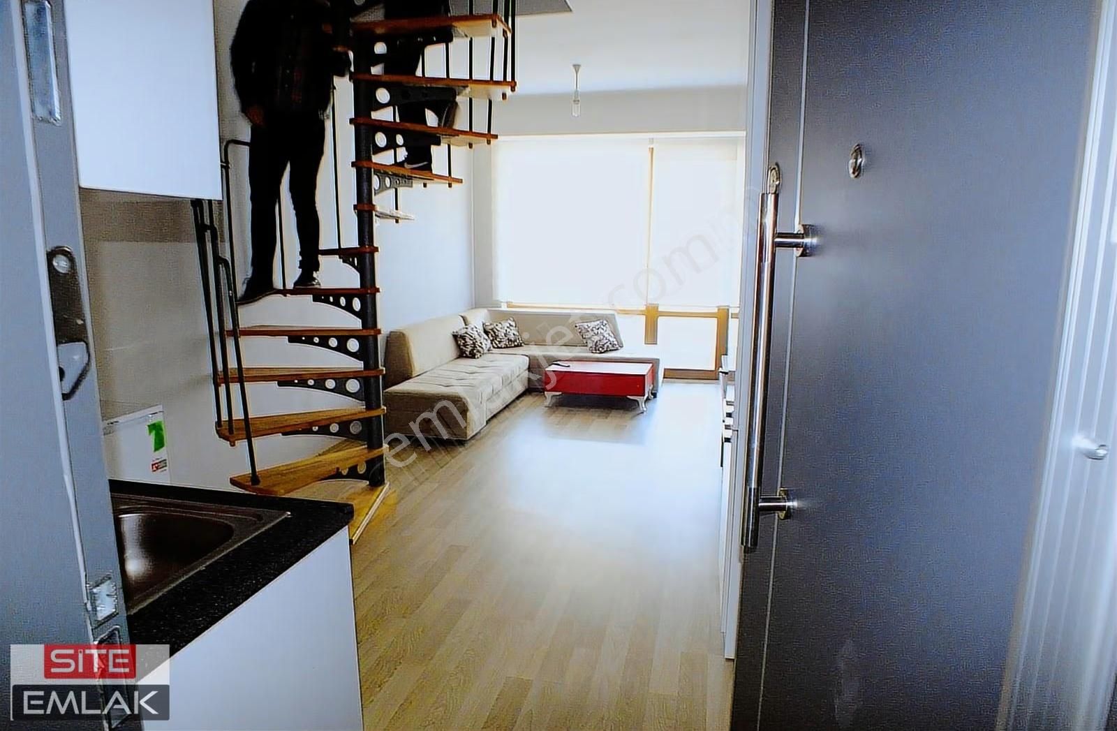 Site Emlak'tan Stüdyo Garden'da Kiralık 1+1 Eşyalı Dubleks Daire - Görsel 6