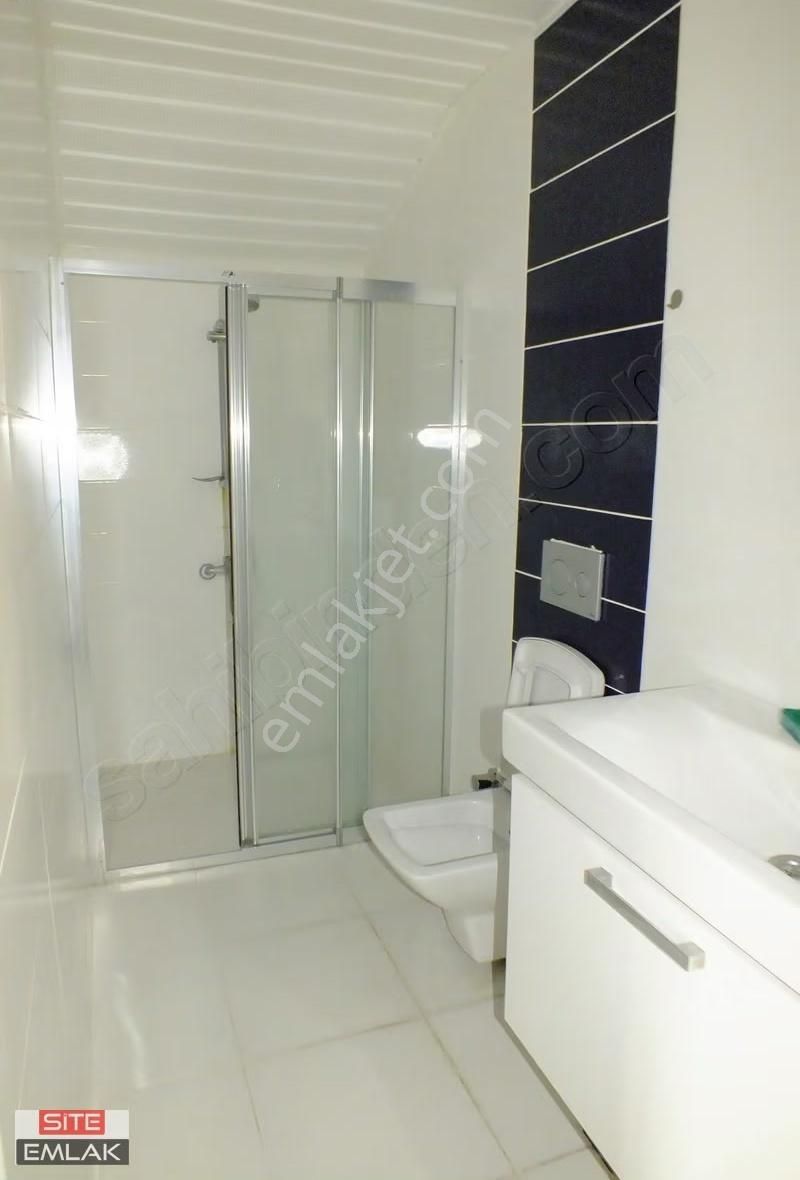 Site Emlak'tan Stüdyo Garden'da Kiralık 1+1 Eşyalı Dubleks Daire - Görsel 8