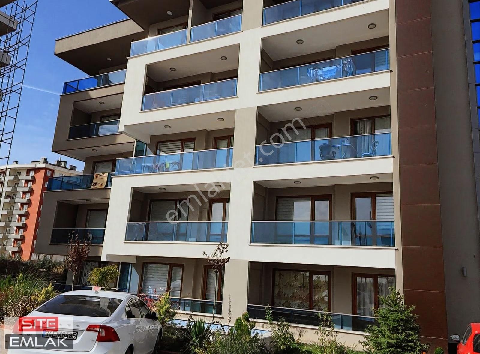 Site Emlak'tan Stüdyo Garden'da Kiralık 1+1 Eşyalı Dubleks Daire - Görsel 16