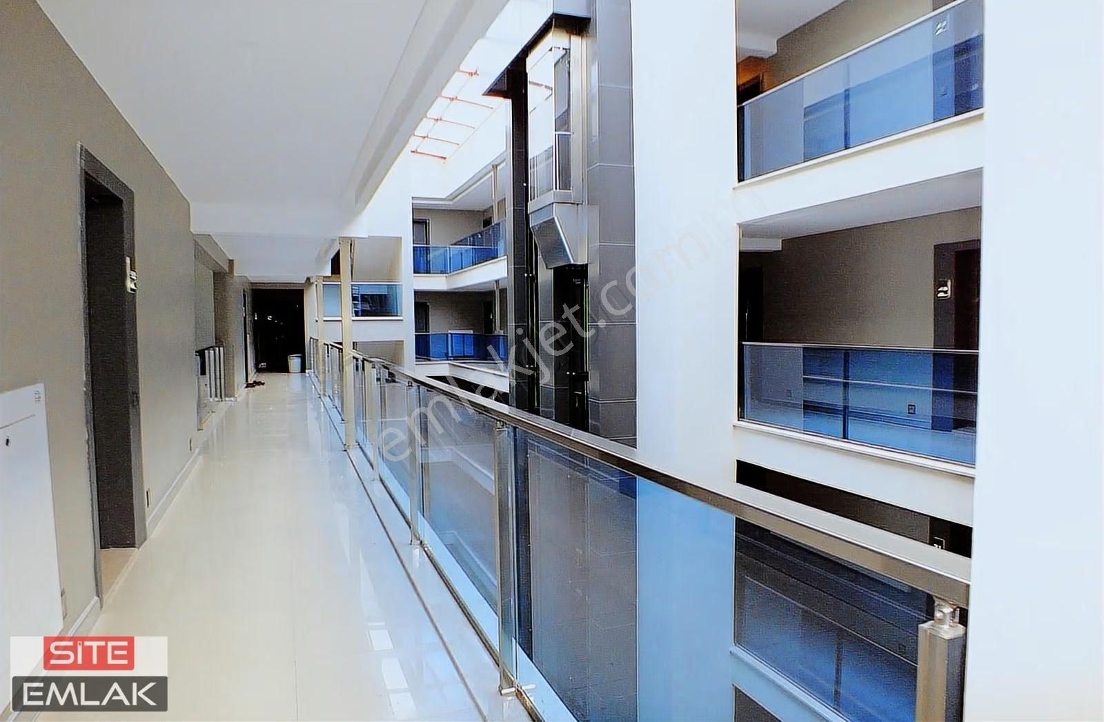 Site Emlak'tan Stüdyo Garden'da Kiralık 1+1 Eşyalı Dubleks Daire - Görsel 24