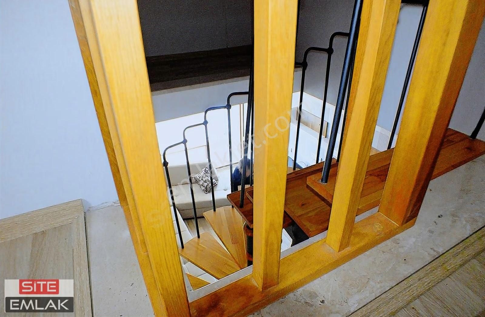 Site Emlak'tan Stüdyo Garden'da Kiralık 1+1 Eşyalı Dubleks Daire - Görsel 3