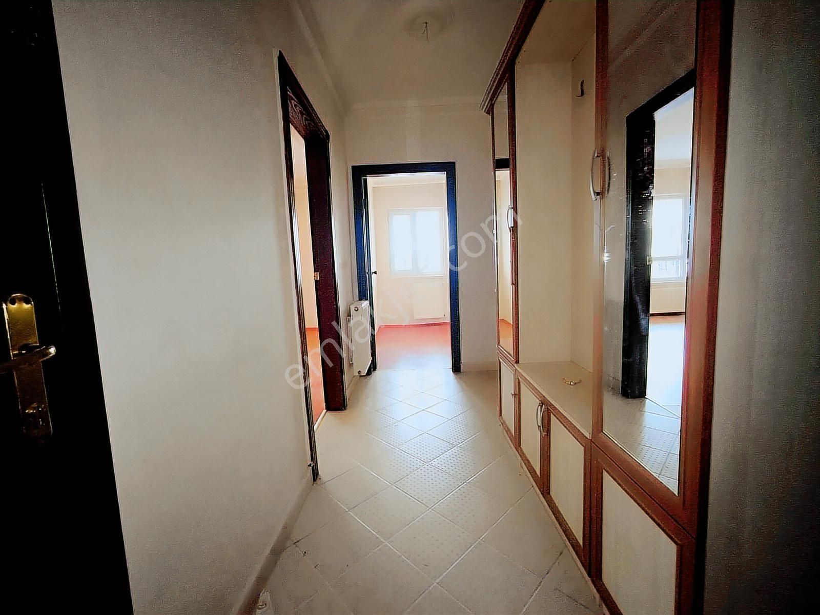 Etimesgut Piyade Mh. 3+1 Geniş-kullanışlı Ön Cephede Masrafsız - Görsel 4