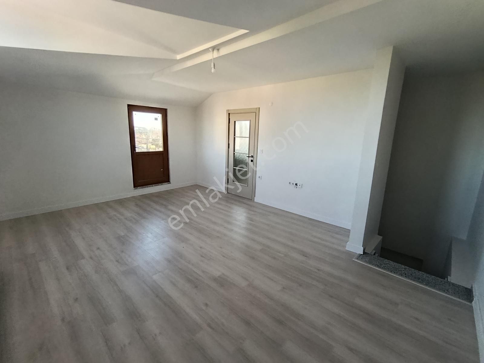 Atabey'den 5+2 230 M2 Çekmeköy Çatalmeşe Mah Satılık Üst Dubleks - Görsel 12