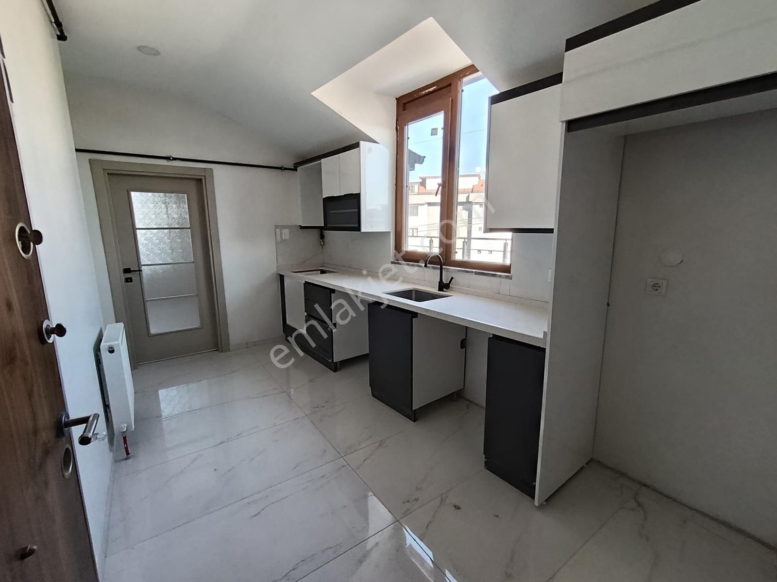 Atabey'den 5+2 230 M2 Çekmeköy Çatalmeşe Mah Satılık Üst Dubleks - Görsel 4