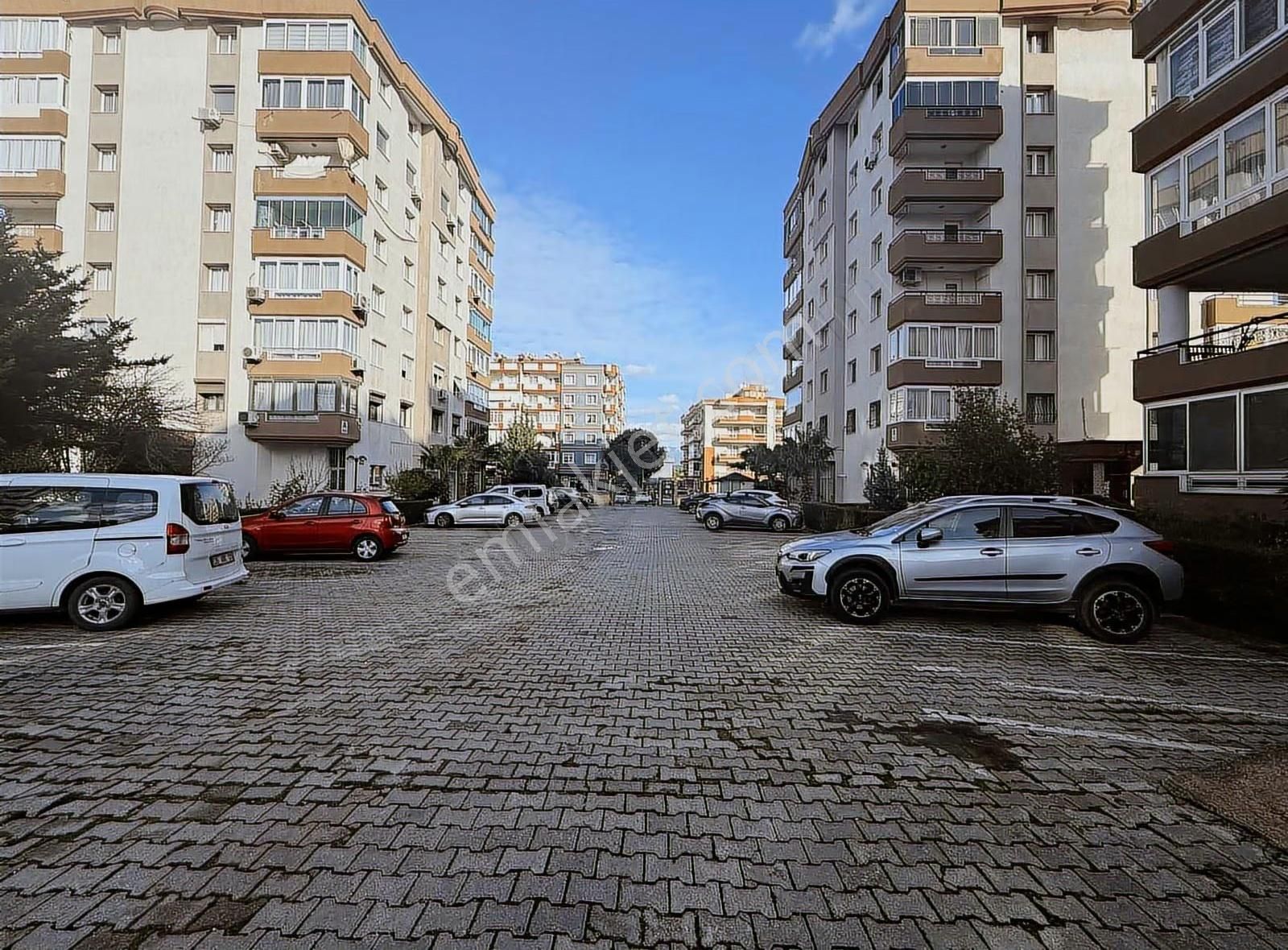 Gaziemir Etiler Caddesi 160 M2 Teraslı 3+1 Satılık Daire - Görsel 32