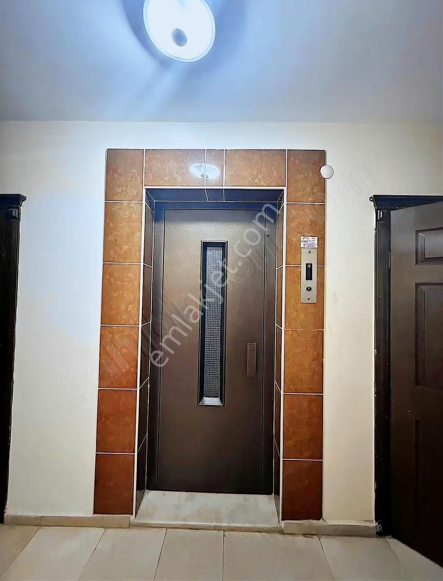 Gaziemir Etiler Caddesi 160 M2 Teraslı 3+1 Satılık Daire - Görsel 20