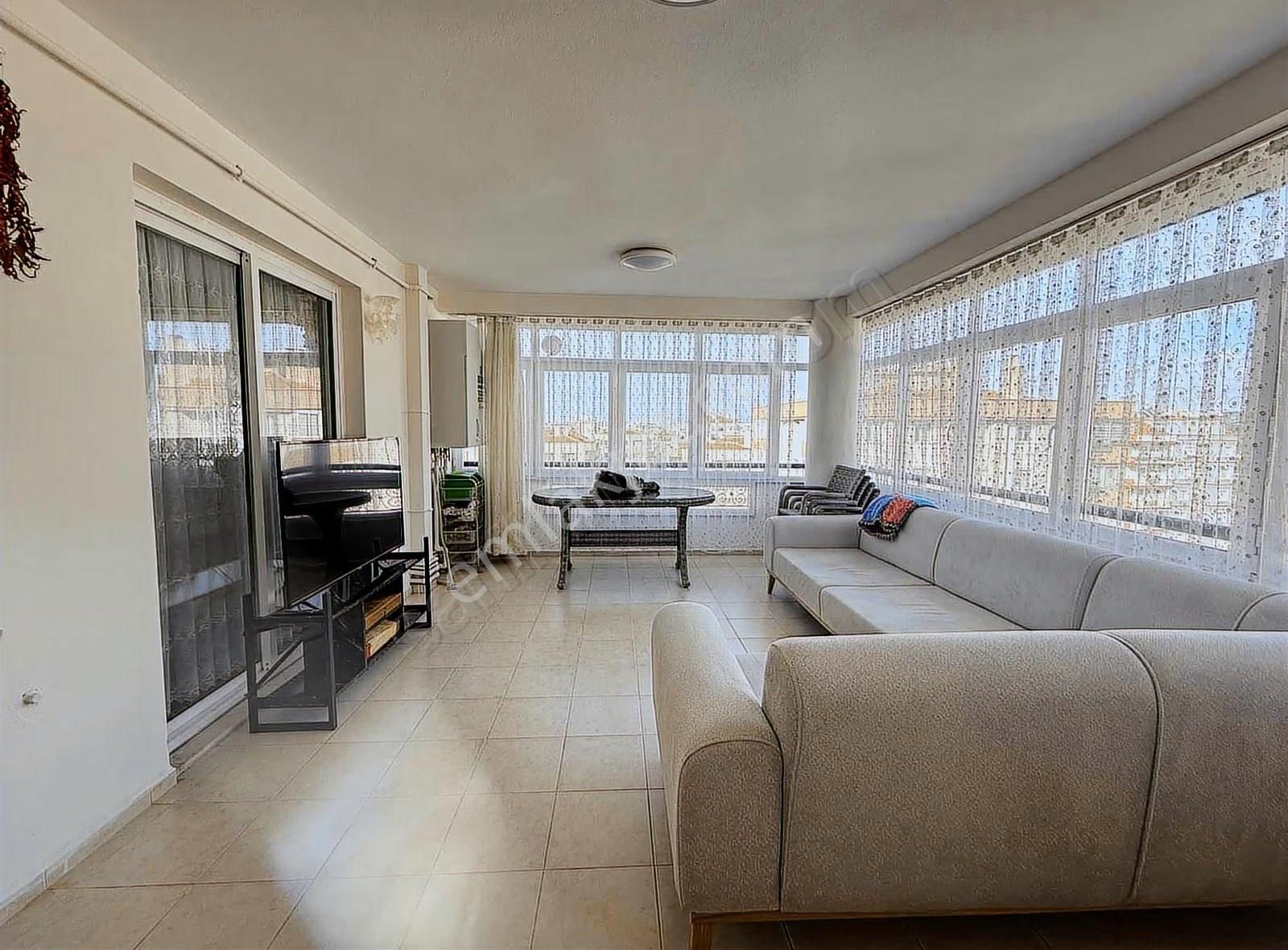 Gaziemir Etiler Caddesi 160 M2 Teraslı 3+1 Satılık Daire - Görsel 31