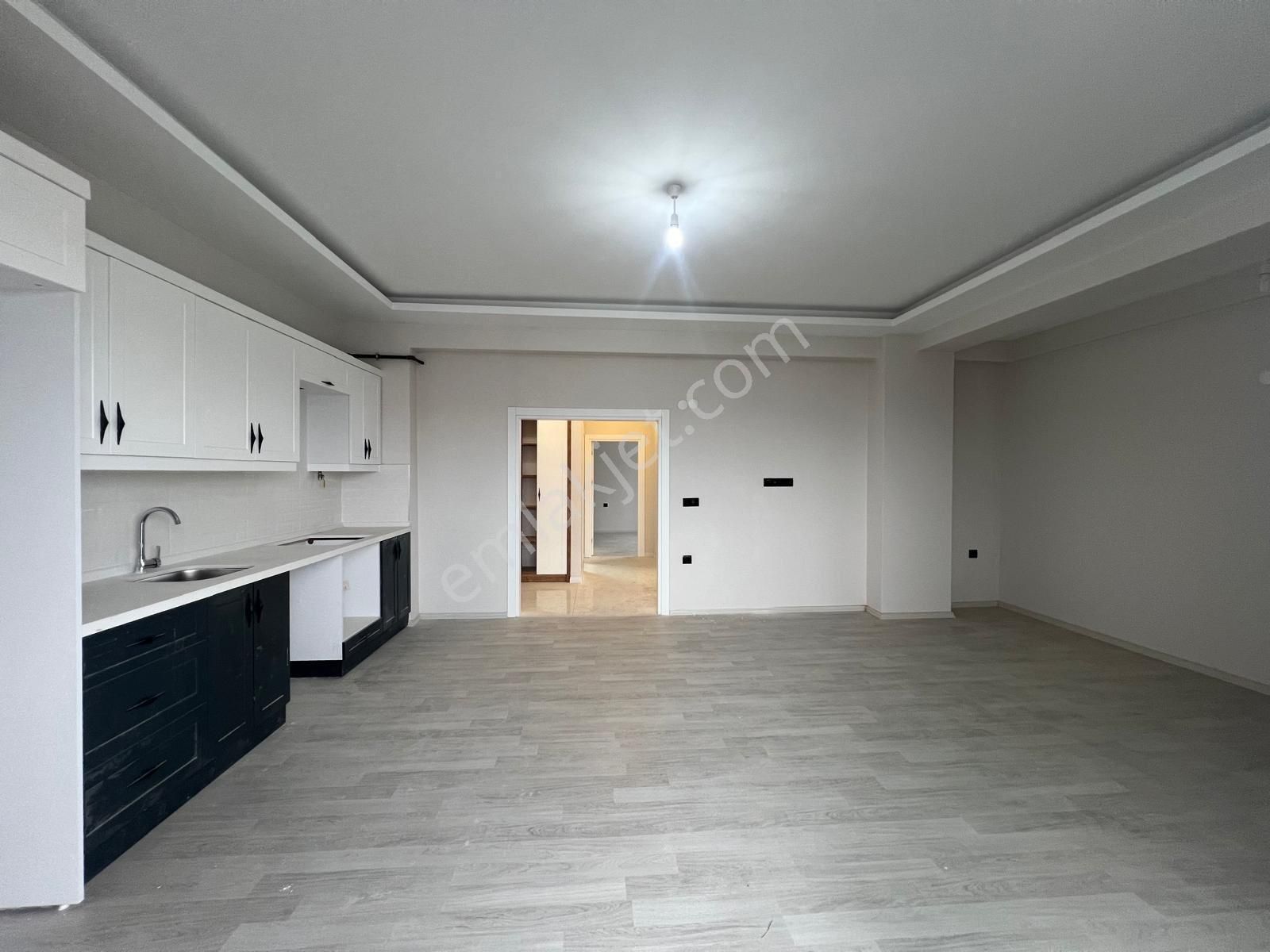 Furkan Emlaktan Derecik Mh 2+1 3.kat 110m2 Amerikan Mutfak Geniş Balkonlu Sıfır Fırsat Daire - Görsel 5