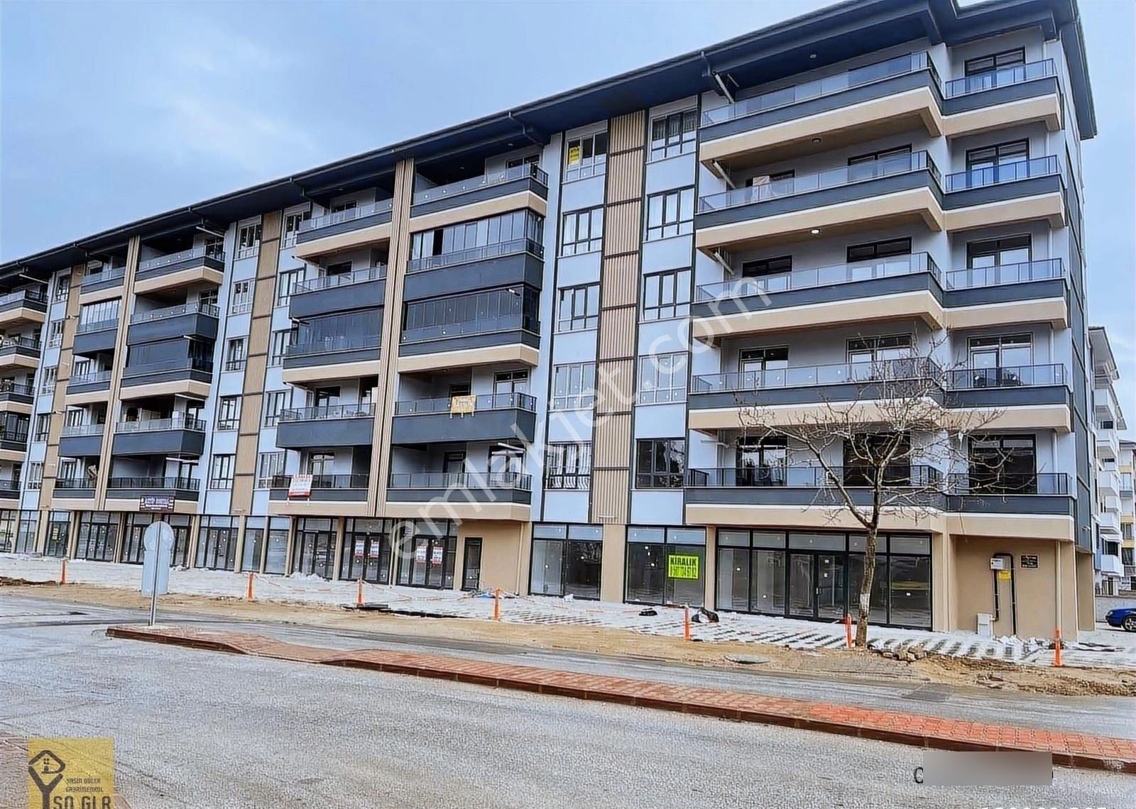 Yasin Güler Hamzaoğlu Mah 3+1 Dükkan Üstü Daire - Görsel 15