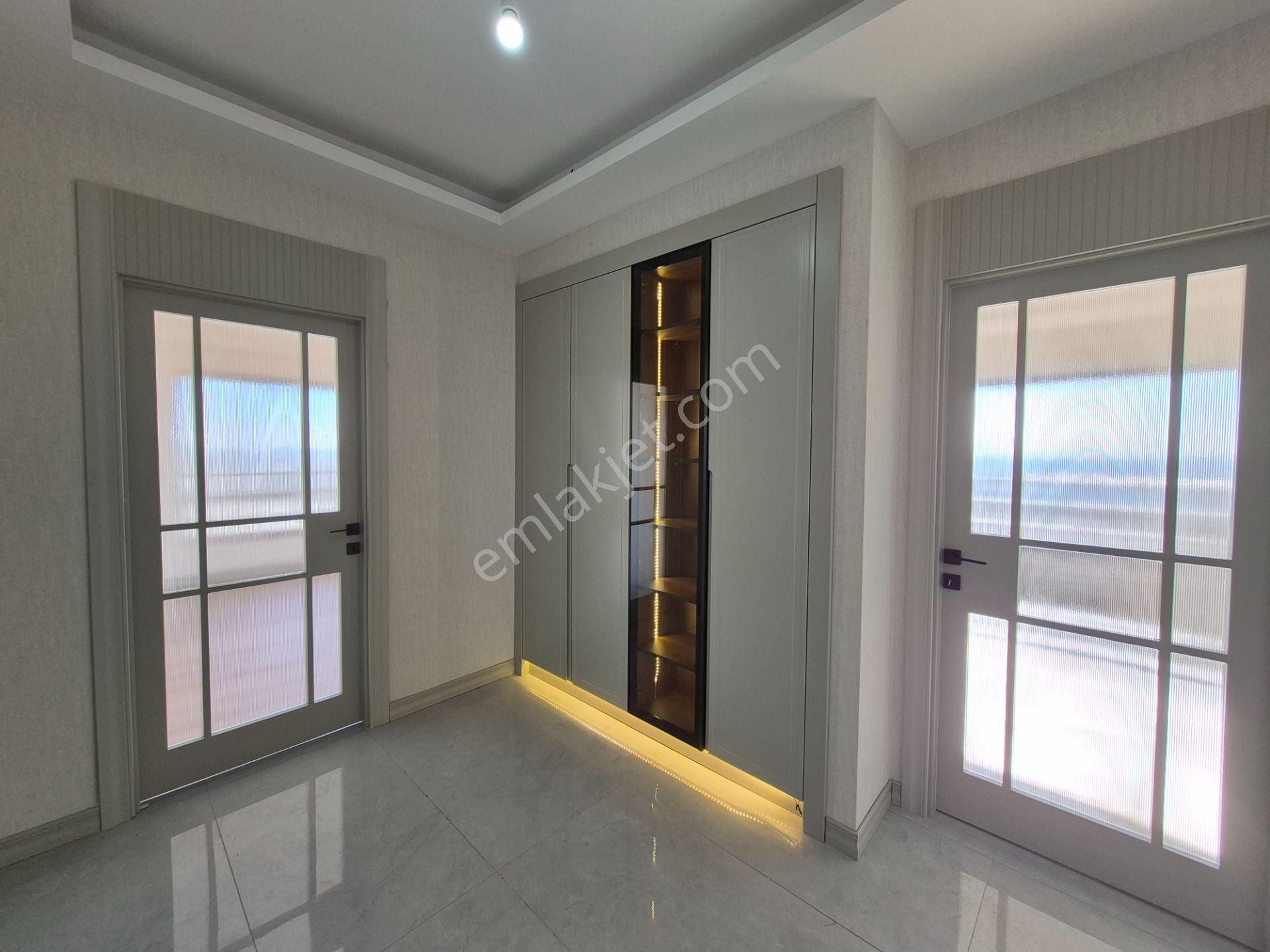 İşyapar Gayrimenkul'den Kahramanlar Caddesine Yakın Lüks Sıfır 3+1 Daire - Görsel 37