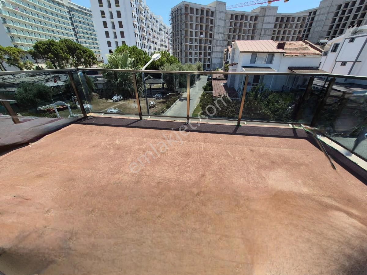 Kuşadası Plaja 200metrede Full Tadilatlı Ve Eşyalı Satılık - Görsel 30