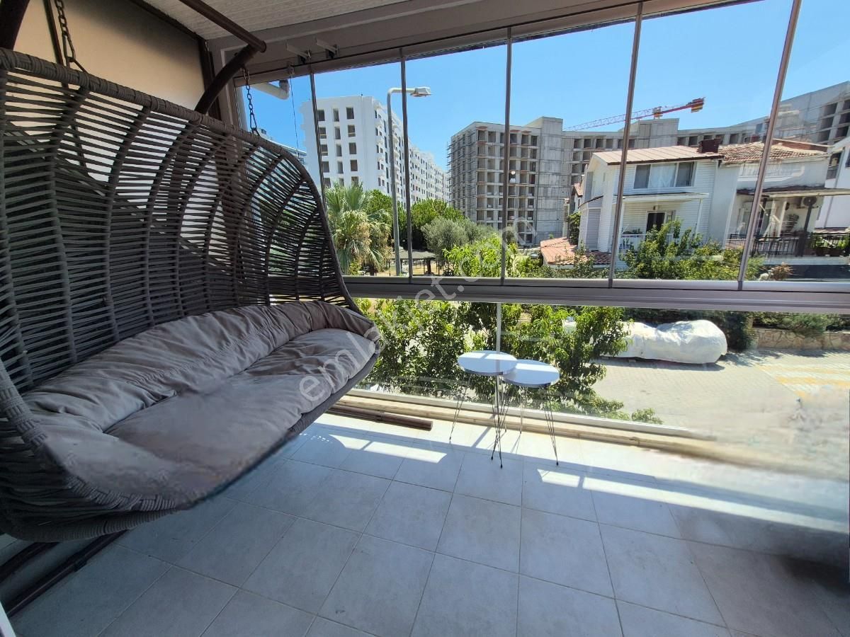 Kuşadası Plaja 200metrede Full Tadilatlı Ve Eşyalı Satılık - Görsel 21