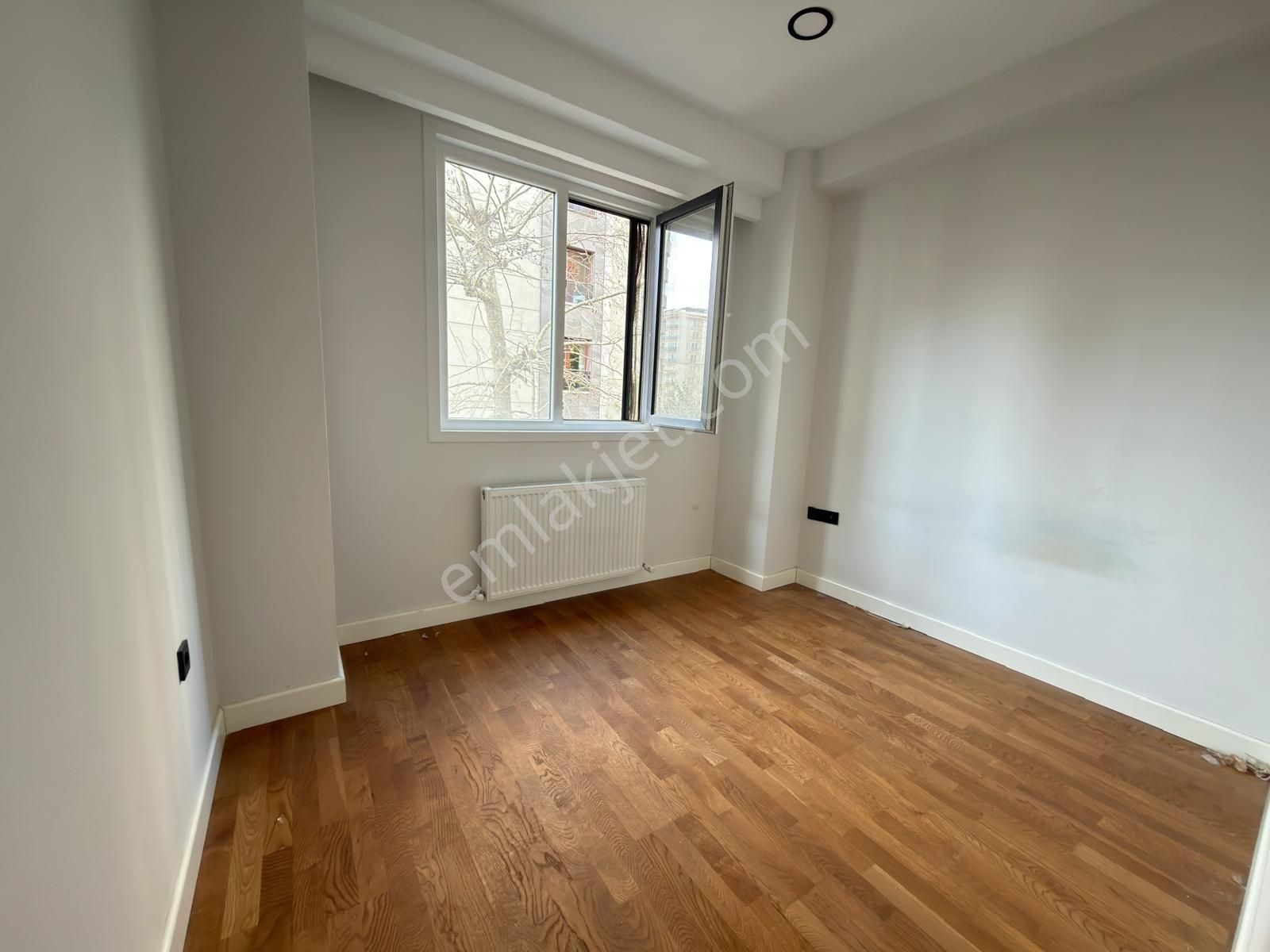 Met'den Suadiye'de Yeni Binada Fırsat 2+1 Bağdata Yakın Boş - Görsel 6