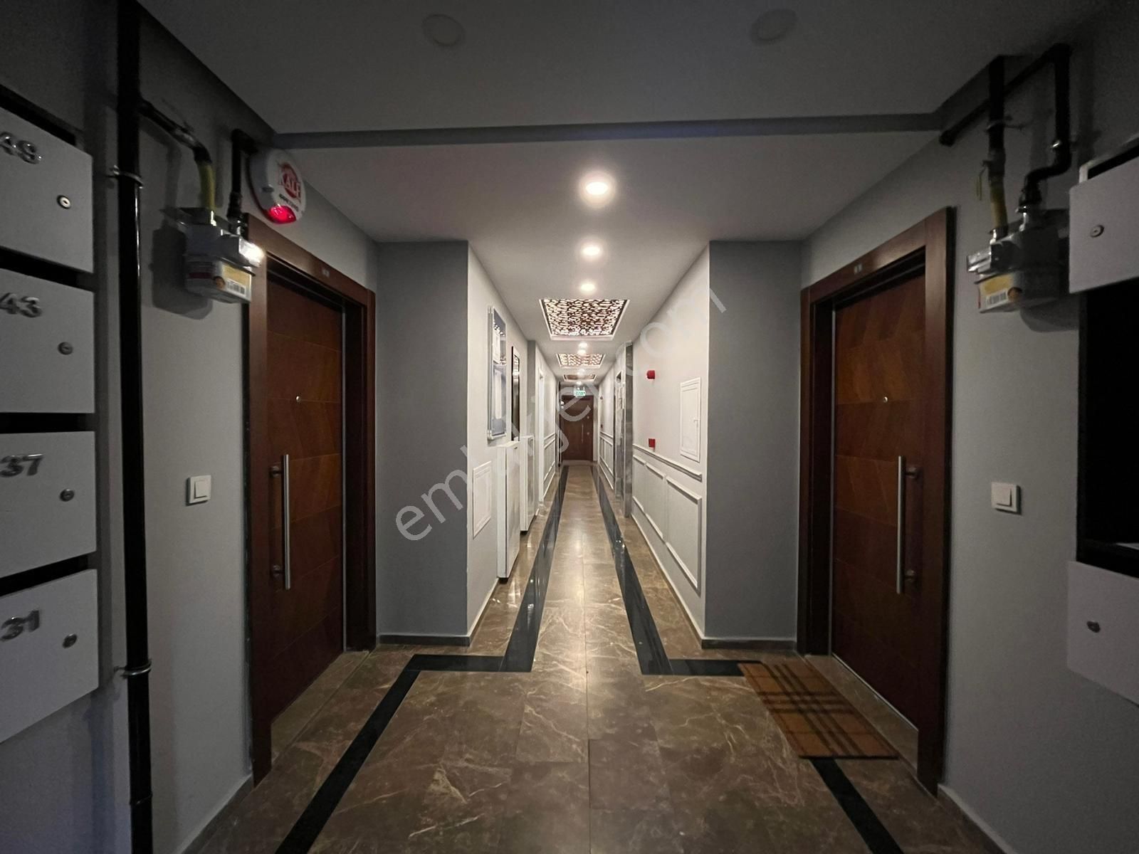 Met'den Kozyatağında Yeni Binada 3+1 Balkonlu 85m2 Net Fırsat - Görsel 7