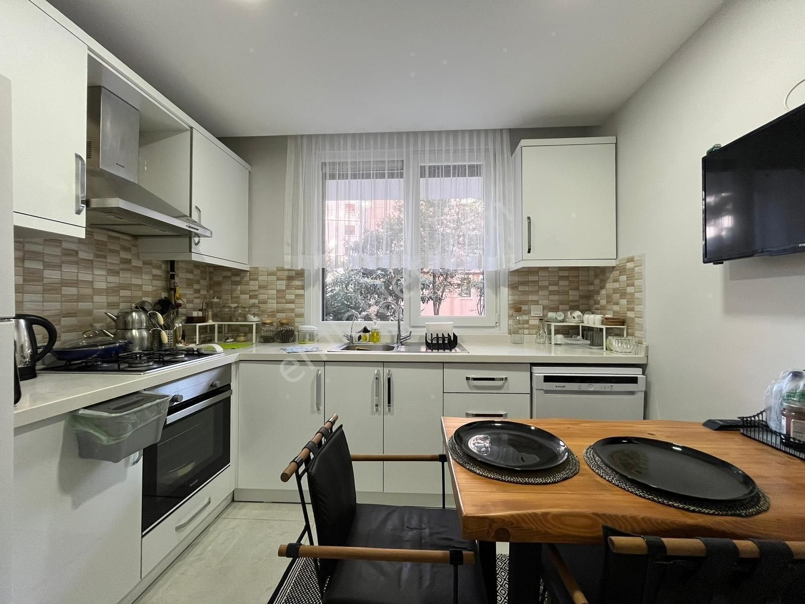 Met'den Kozyatağında Yeni Binada 3+1 Balkonlu 85m2 Net Fırsat - Görsel 15