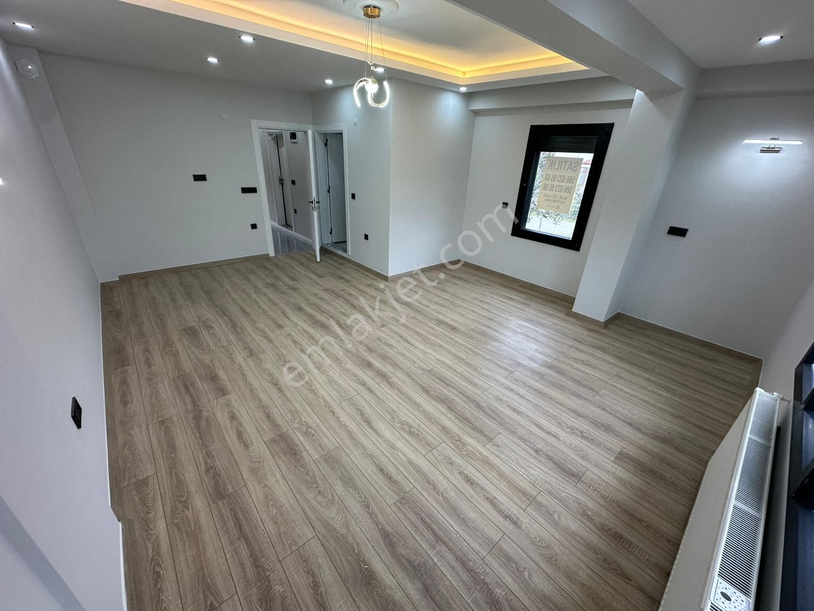 Dora Dan Akçay Kızılkeçili De Bahçeli Sıfır 3+1 Lüx Villa - Görsel 19