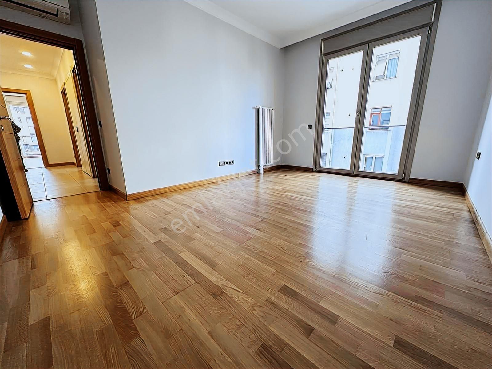 Suadiyede Caddeye Yakın 3+1 Prestijli Binada 7 Yıllık Masrafsız - Görsel 27