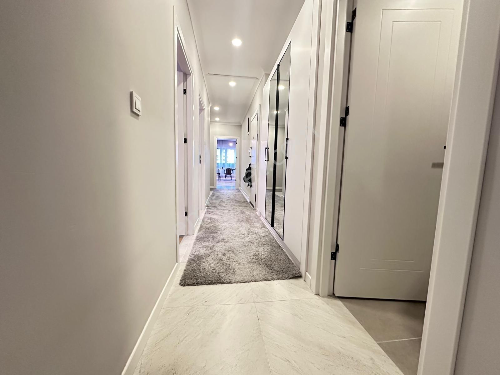 Fırsat Daire Erenköy'de 4+2 Net 180 M2 Balkonlu Ebeveynli Sıfır - Görsel 15