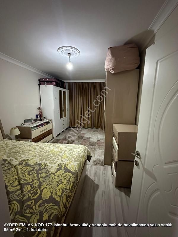 Arnavutköy Anadolu Mah De Havalimanına Yakın Satılık 95 M² 2+1 –1. Kat Daire   - Görsel 8