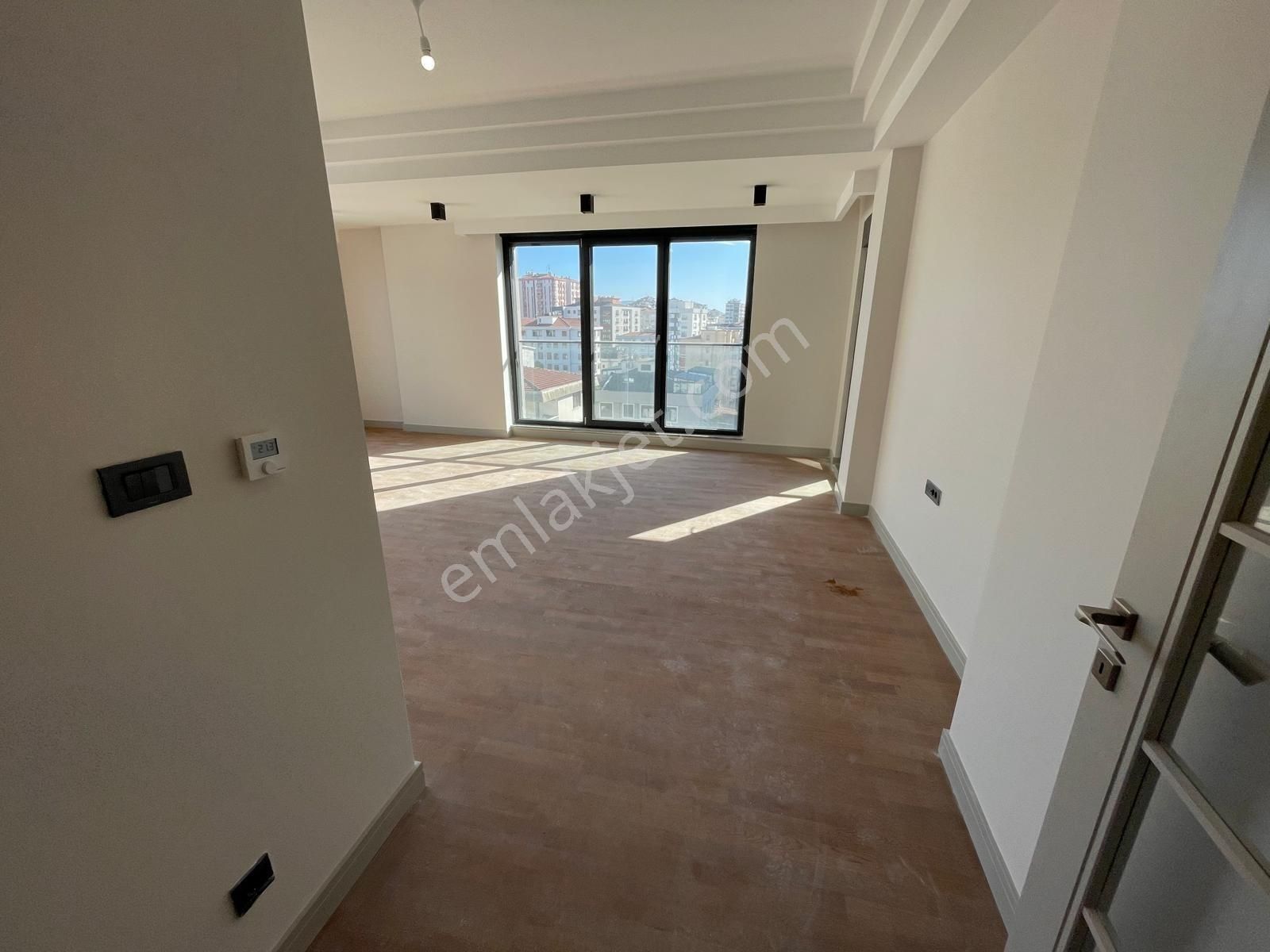 Met'den Erenköy'de 3+1 Özel Proje 120 M2 Net Balkonlu Ebeveynli - Görsel 18