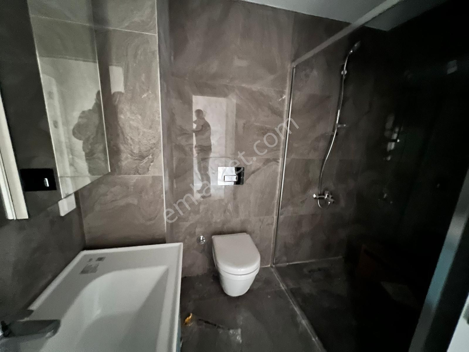 Erenköy Merkezde 100m² Net Balkonlu Sıfır Ara Kat Ebeveynli - Görsel 13