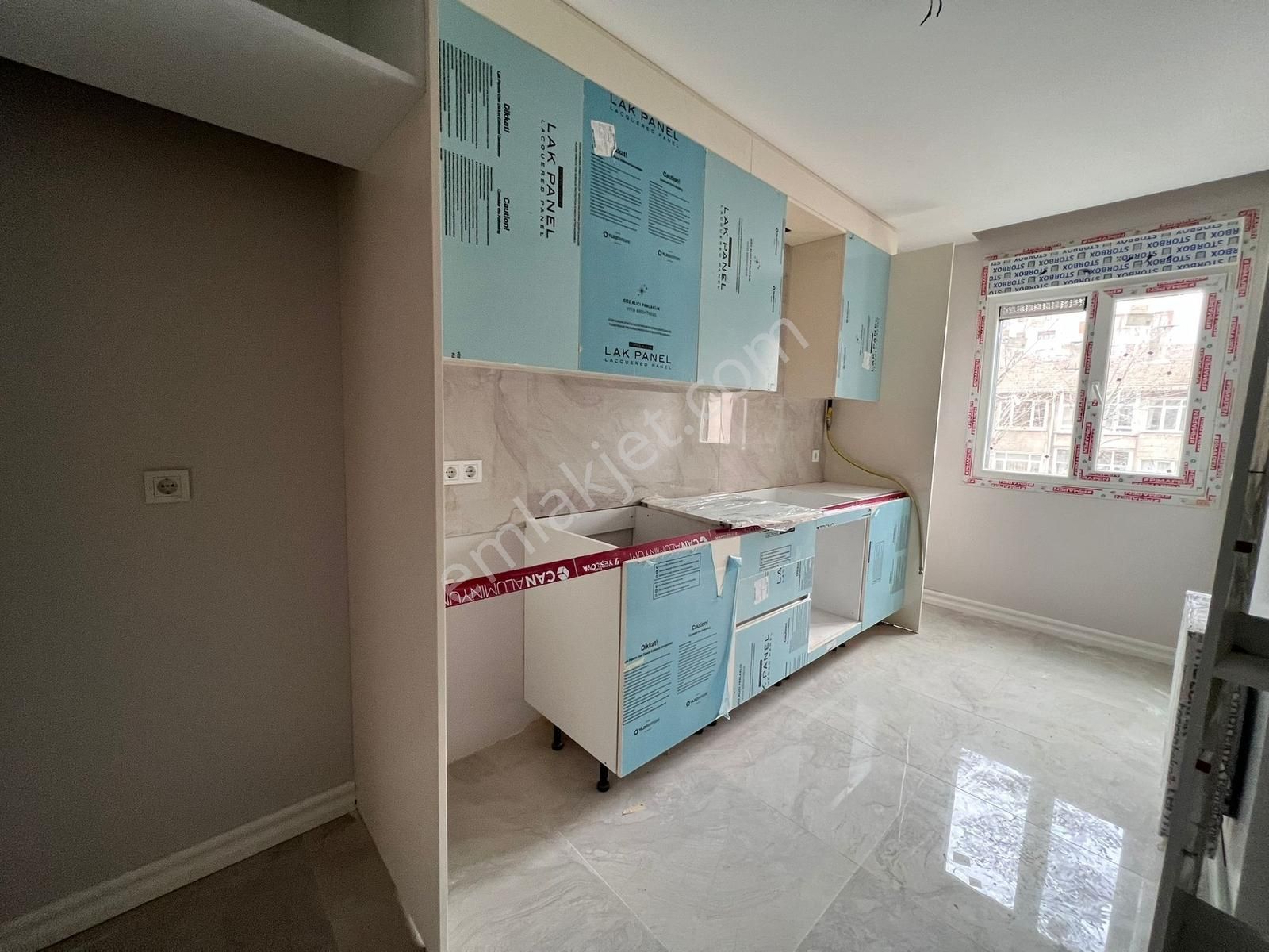 Erenköy Merkezde 100m² Net Balkonlu Sıfır Ara Kat Ebeveynli - Görsel 27