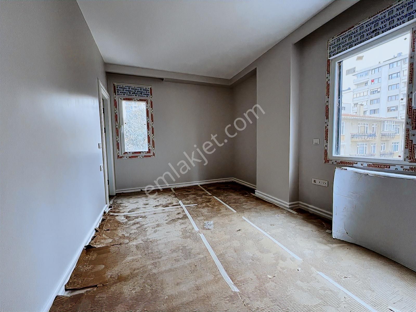 Erenköy Merkezde 100m² Net Balkonlu Sıfır Ara Kat Ebeveynli - Görsel 11