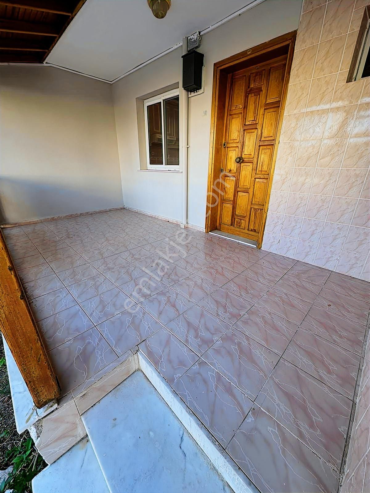 Mordoğan Emlaktan Merkezde Denize 50mt 3+1 Satılık Kupon Yazlık - Görsel 9