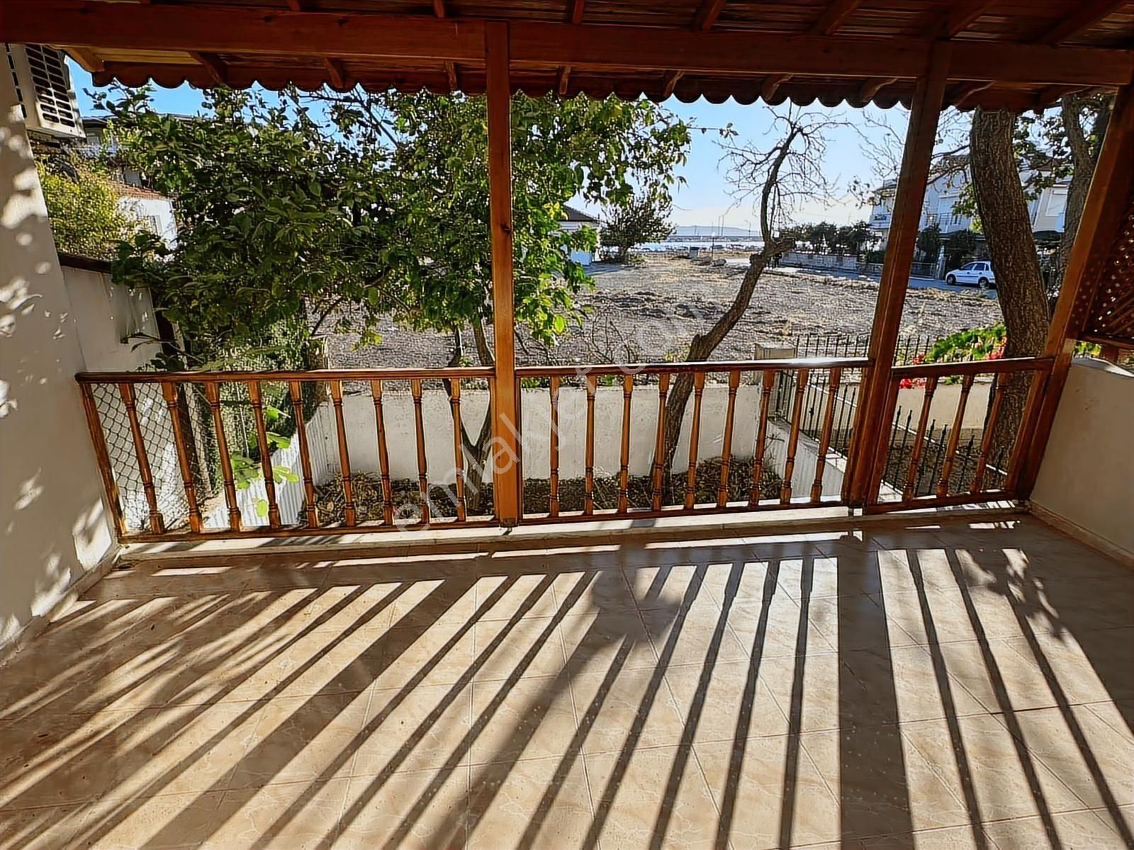 Mordoğan Emlaktan Merkezde Denize 50mt 3+1 Satılık Kupon Yazlık - Görsel 22