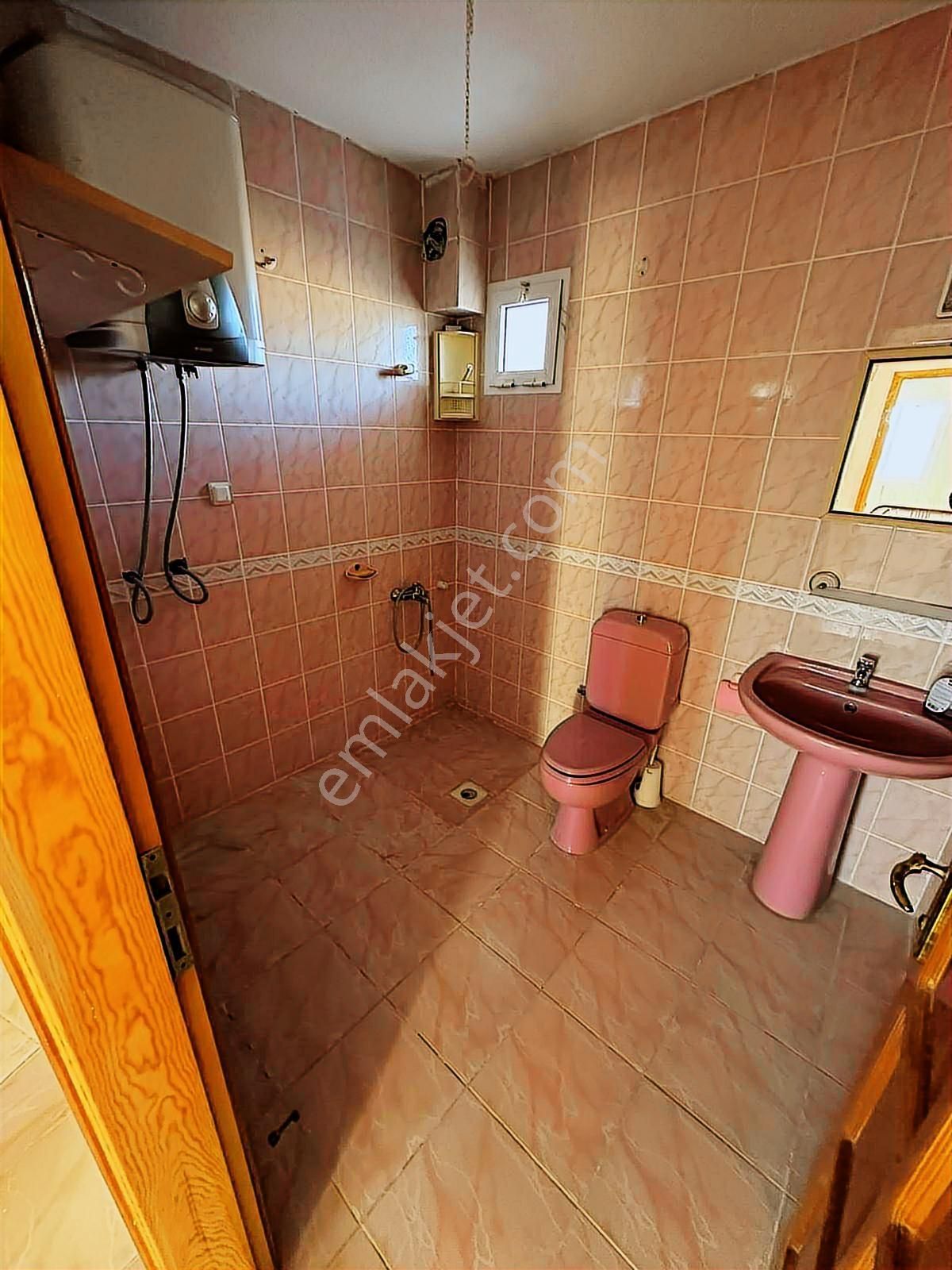 Mordoğan Emlaktan Merkezde Denize 50mt 3+1 Satılık Kupon Yazlık - Görsel 10