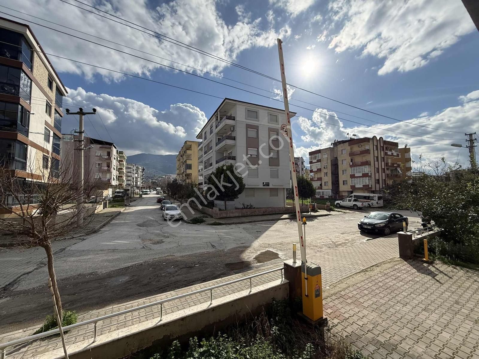 Kent Gayrimenkul'den 3+1 Önü Açık Kiralık Daire - Görsel 12