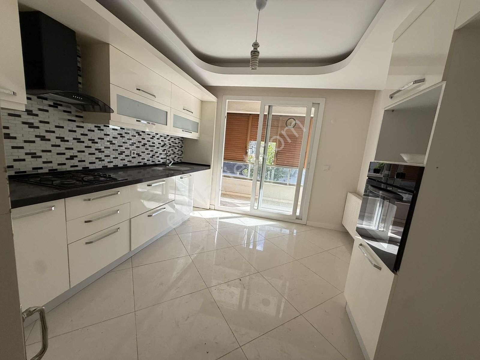 Kent Gayrimenkul'den 3+1 Önü Açık Kiralık Daire - Görsel 5