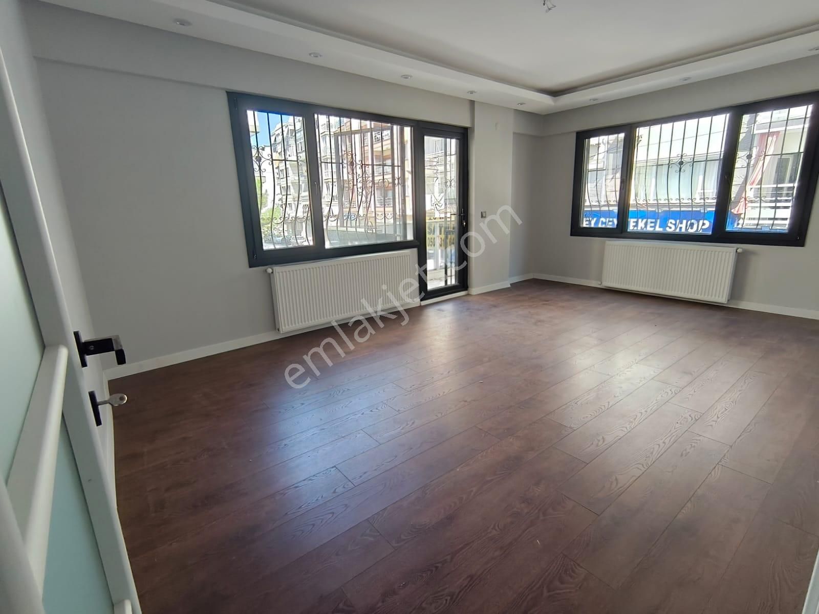 Merkez Camiyakını 3+1 120 M2 Lüks Dekorlu - Görsel 23