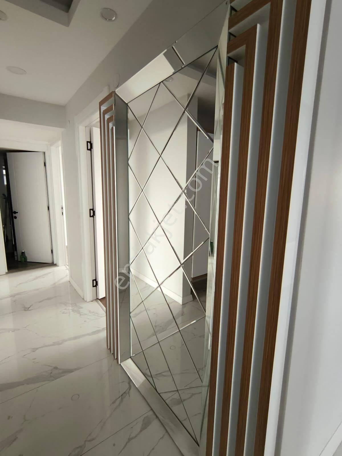 Merkez Camiyakını 3+1 120 M2 Lüks Dekorlu - Görsel 32