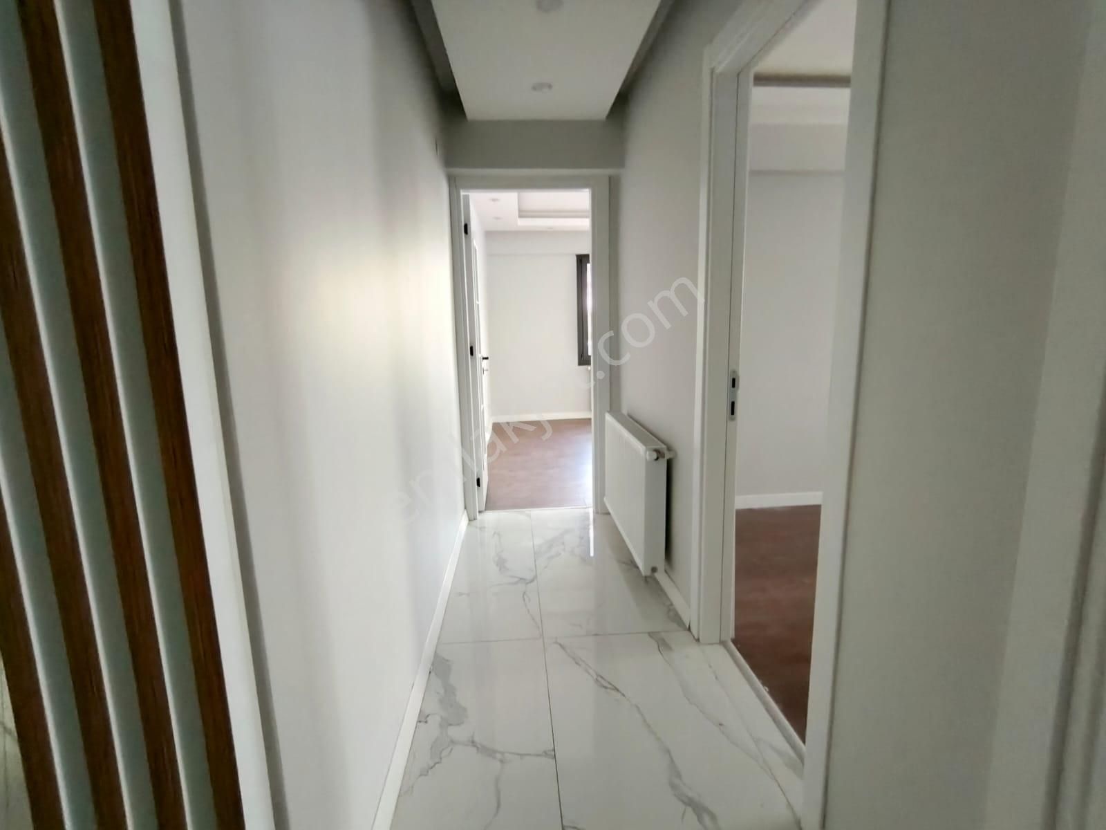 Merkez Camiyakını 3+1 120 M2 Lüks Dekorlu - Görsel 15