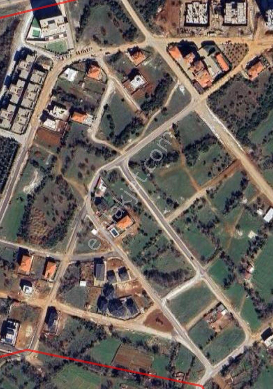 Kadılar'da Göveçlik Yoluna Yakın 417 M² Satılık Arsa. 2 Kat 0.30 İmarlı