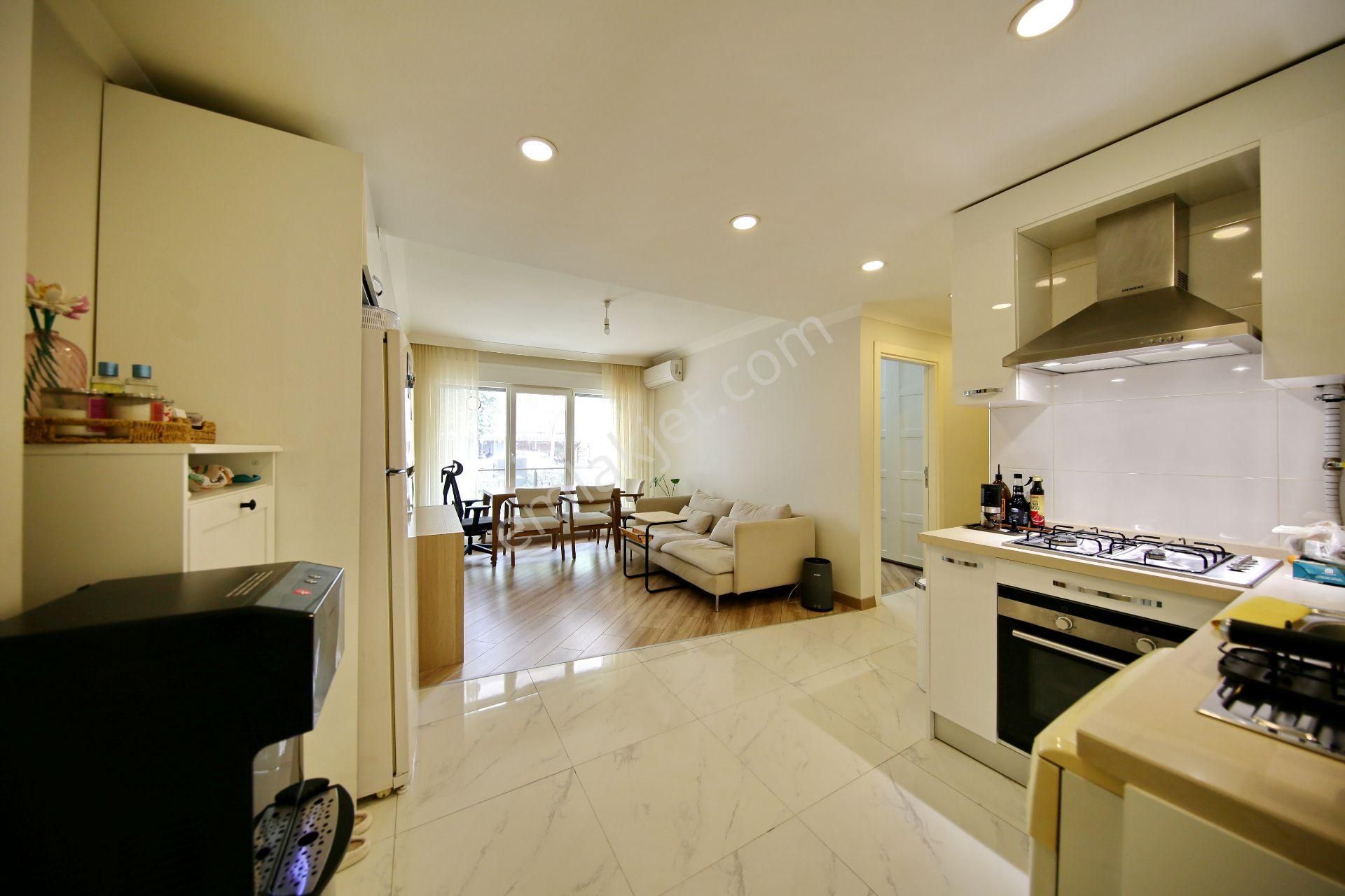 Kaçmaz'dan İdealtepe Sahilde Marmaraya Yakın Ferah 2+1