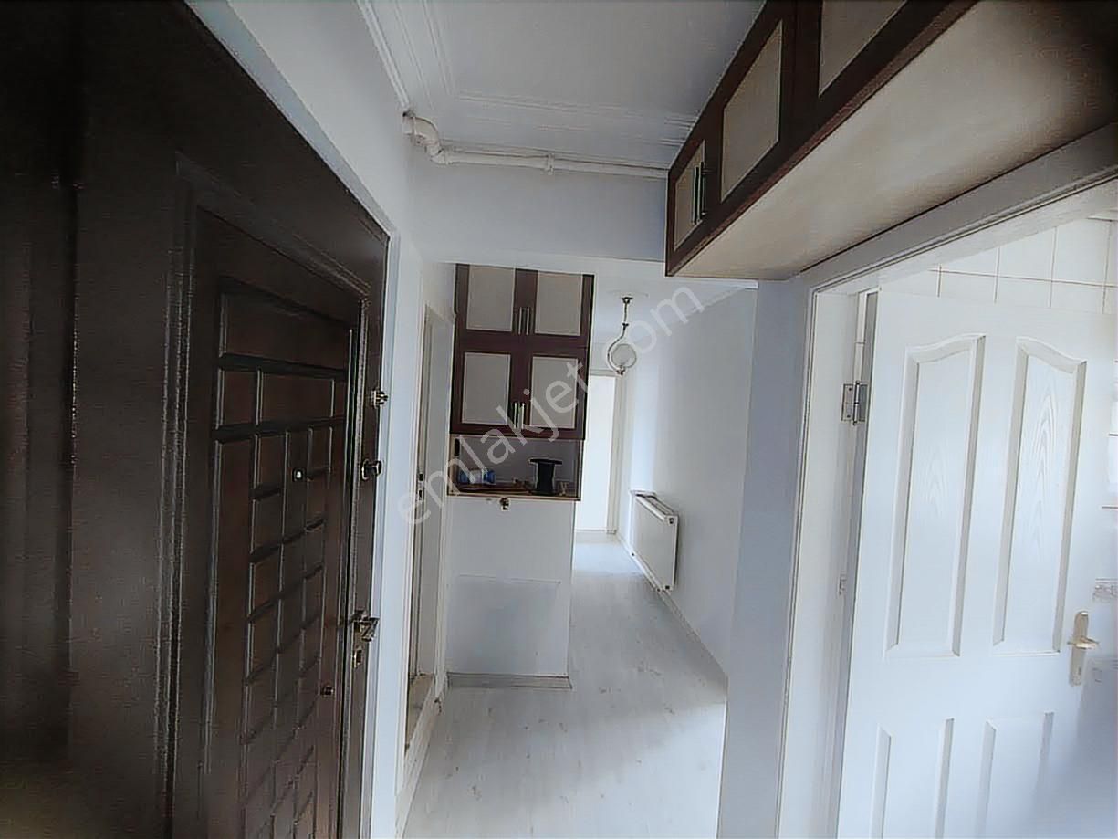 Fiyat Düştü Gazcılar Sakarya Mah. Masrafsız Temiz 70m2 2+1 Daire - Görsel 22